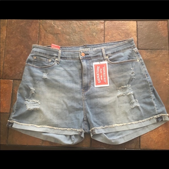 Signature by Levi Strauss Denim - Levi’s Jean shorts